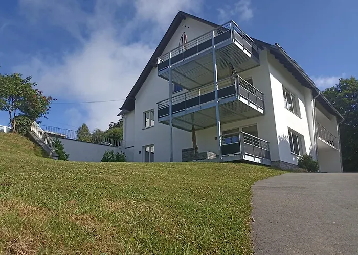 Апартаменти Smart Haus Opal 406 *